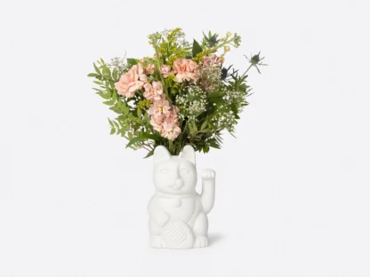 Neko Cat Vase